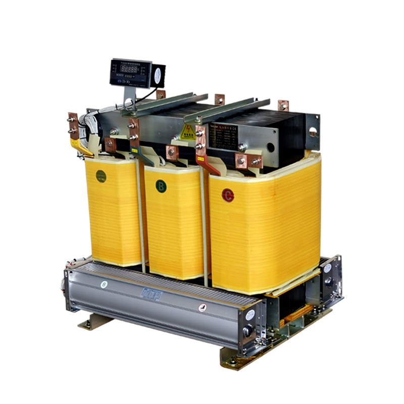 Photovoltaic energy storage transformer